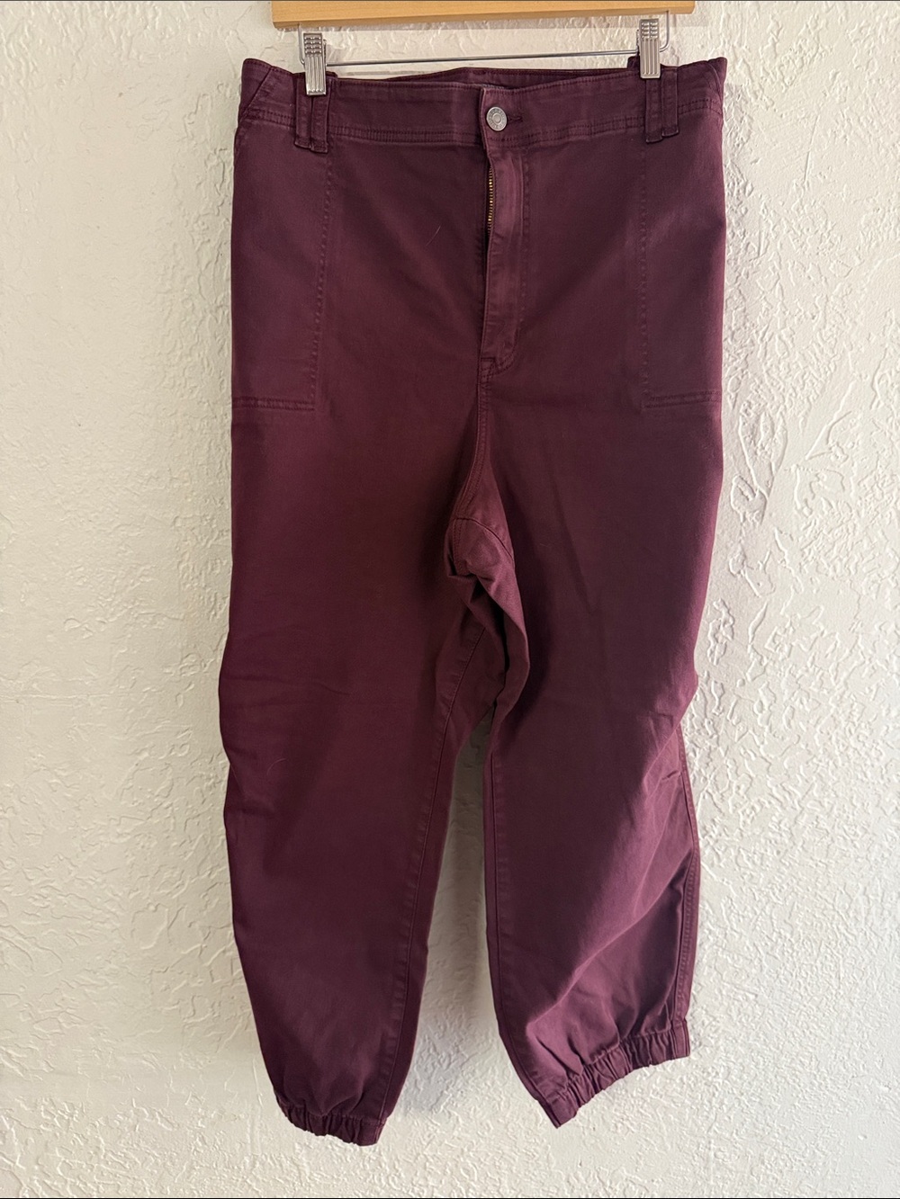 torrid Burgundy Cropped Utility Pants